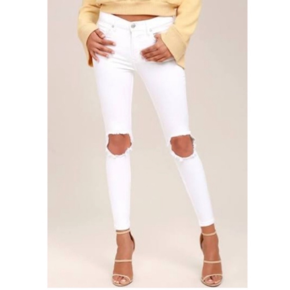 NWT Free People White Busted Knee Skinny Jeans